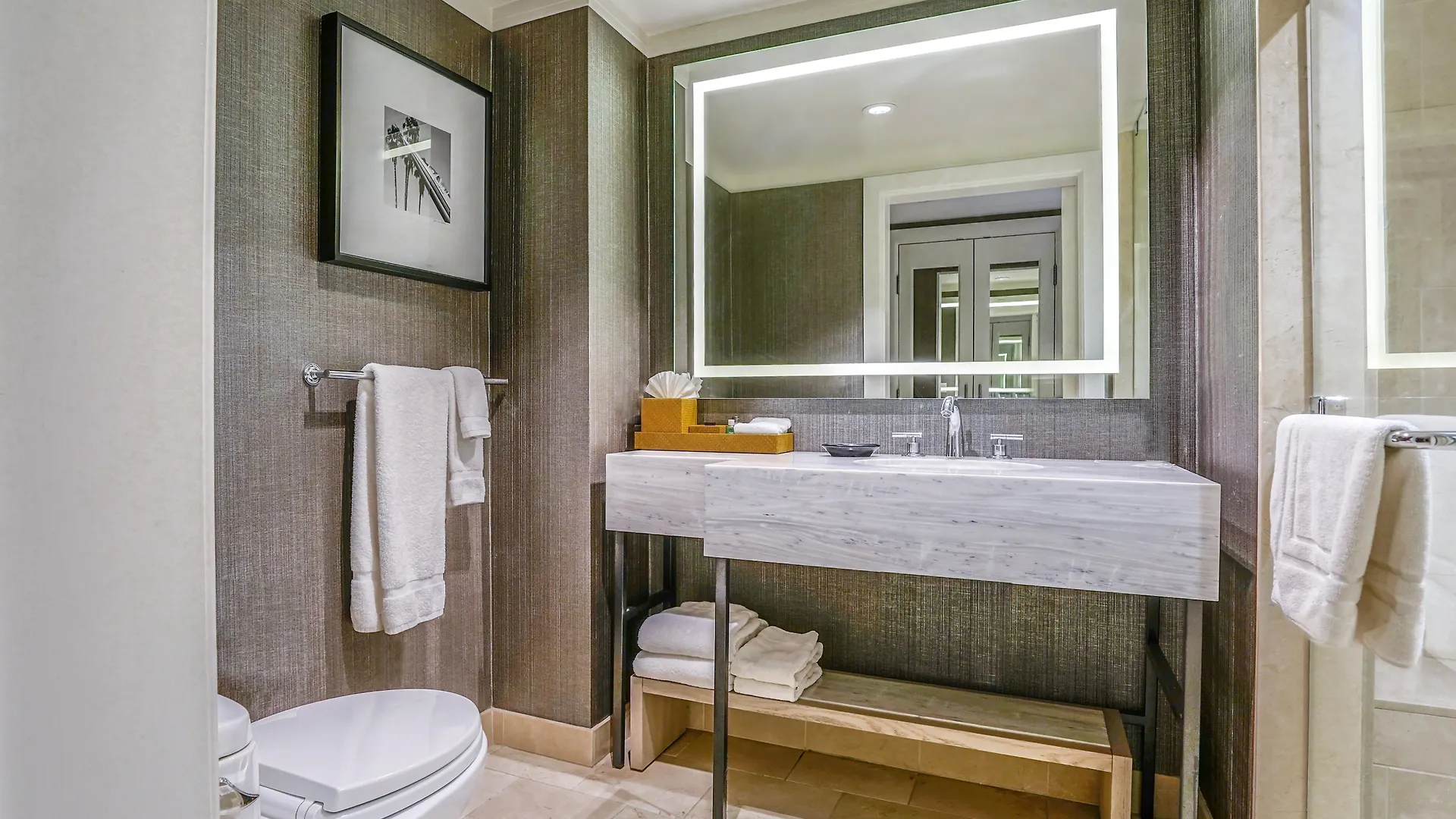 Hotel Amarano Burbank-Hollywood  Burbank